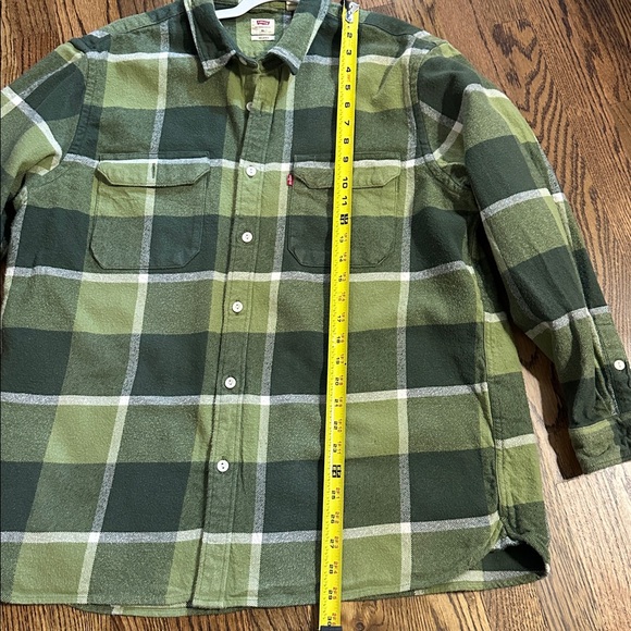 Levi's vintage Olive and Dark Green Plaid Shirt - Picture 7 of 9